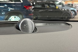 harmaa Volvo V60 2019 kuva 21.
