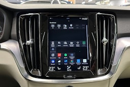harmaa Volvo V60 2019 kuva 25.