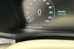 harmaa Volvo V60 2019 kuva 29.