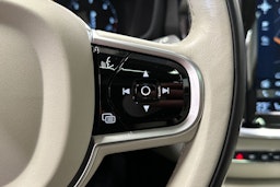 harmaa Volvo V60 2019 kuva 33.
