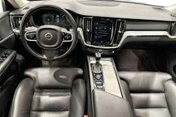 Harmaa Volvo V60 2019 kuva 9.
