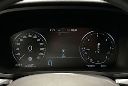 Harmaa Volvo V60 2019 kuva 17.