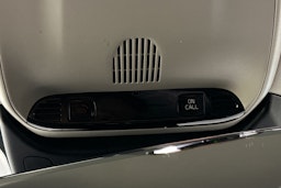 Harmaa Volvo V60 2019 kuva 23.