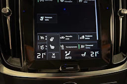 musta Volvo V60 2019 kuva 23.