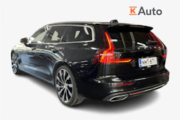 Musta Volvo V60 2019 kuva 2.