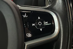 Musta Volvo V60 2019 kuva 18.