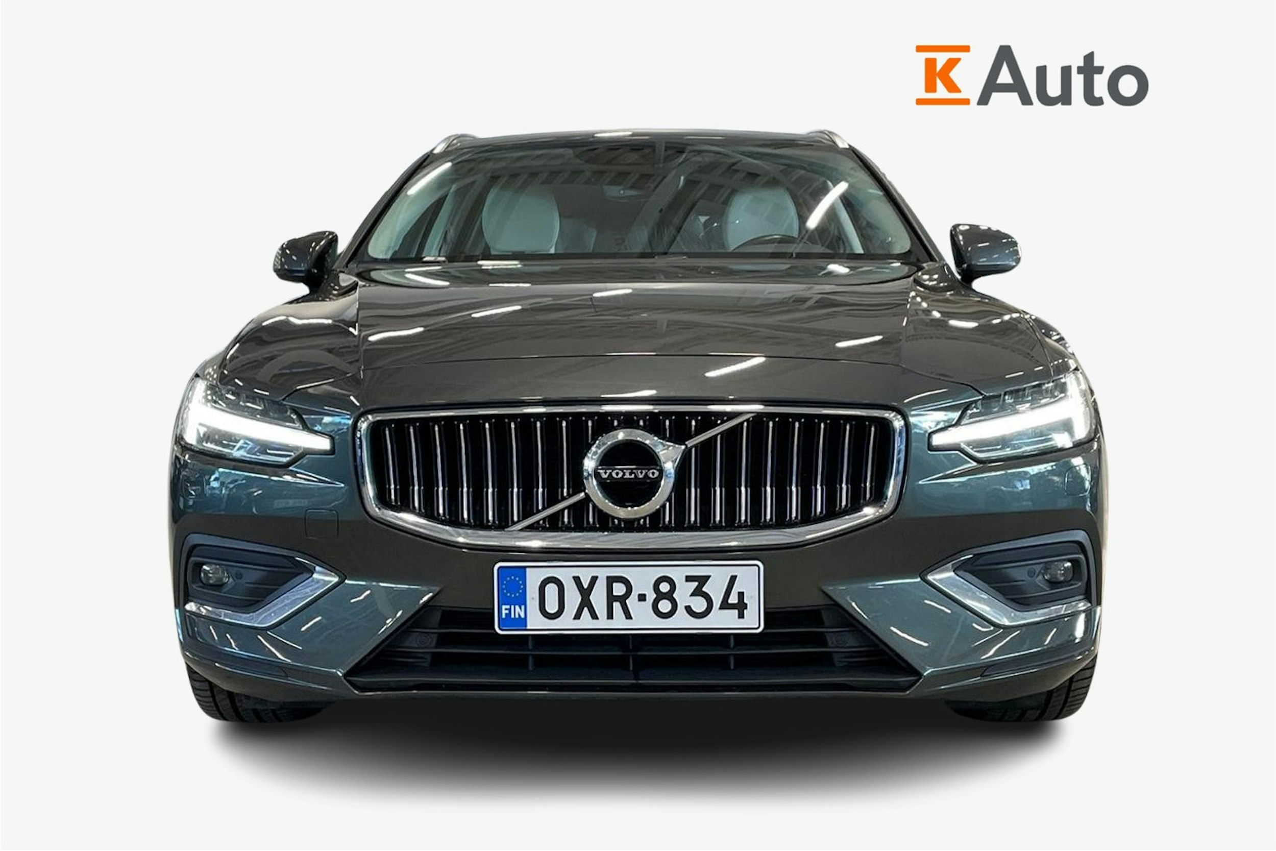 harmaa Volvo V60 2019 kuva 5.