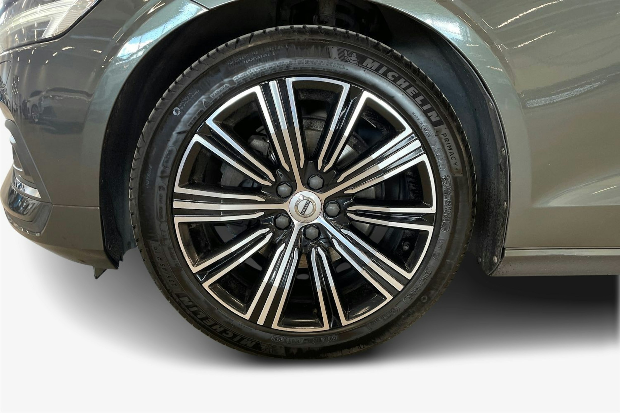 harmaa Volvo V60 2019 kuva 11.