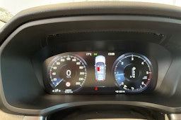 harmaa Volvo V60 2019 kuva 19.