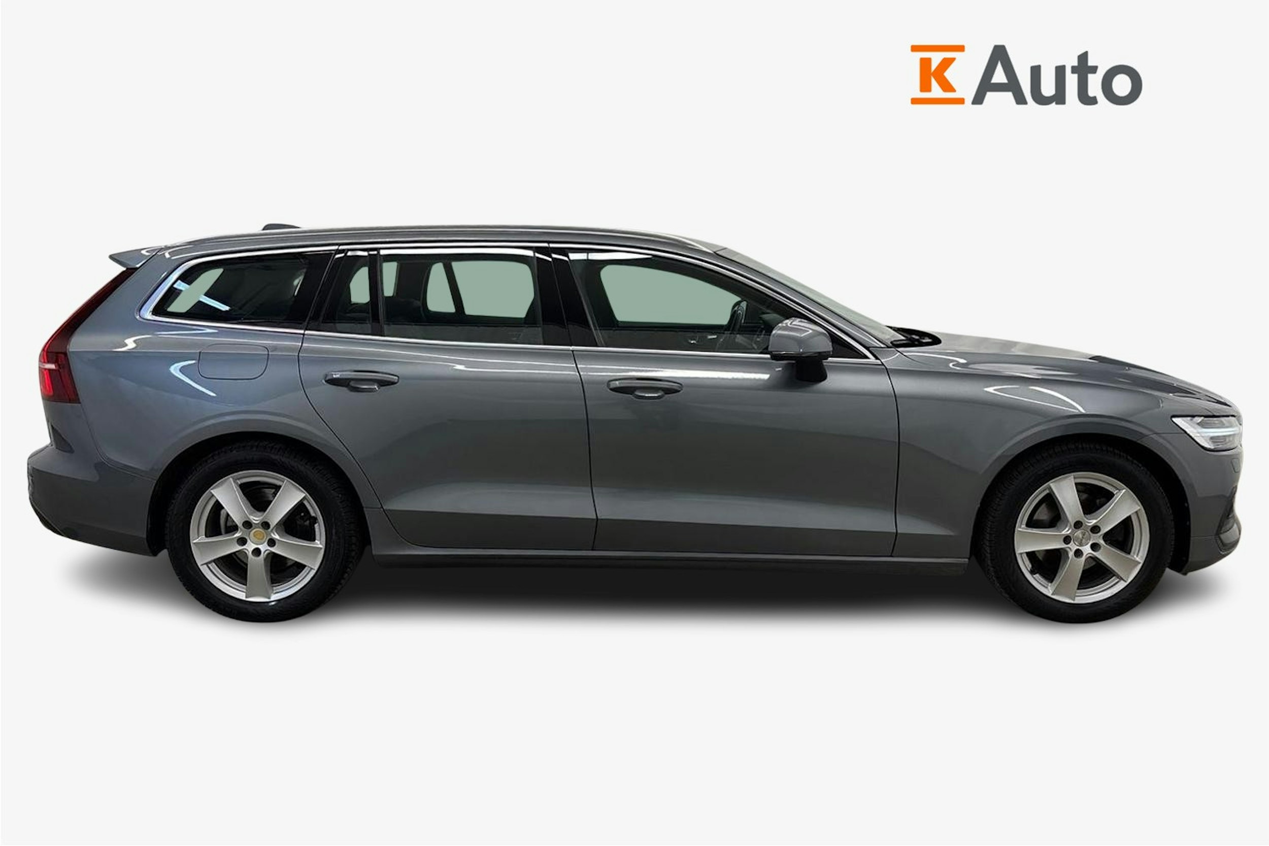 harmaa Volvo V60 2019 kuva 6.