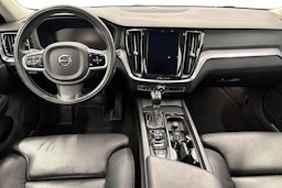 harmaa Volvo V60 2019 kuva 9.