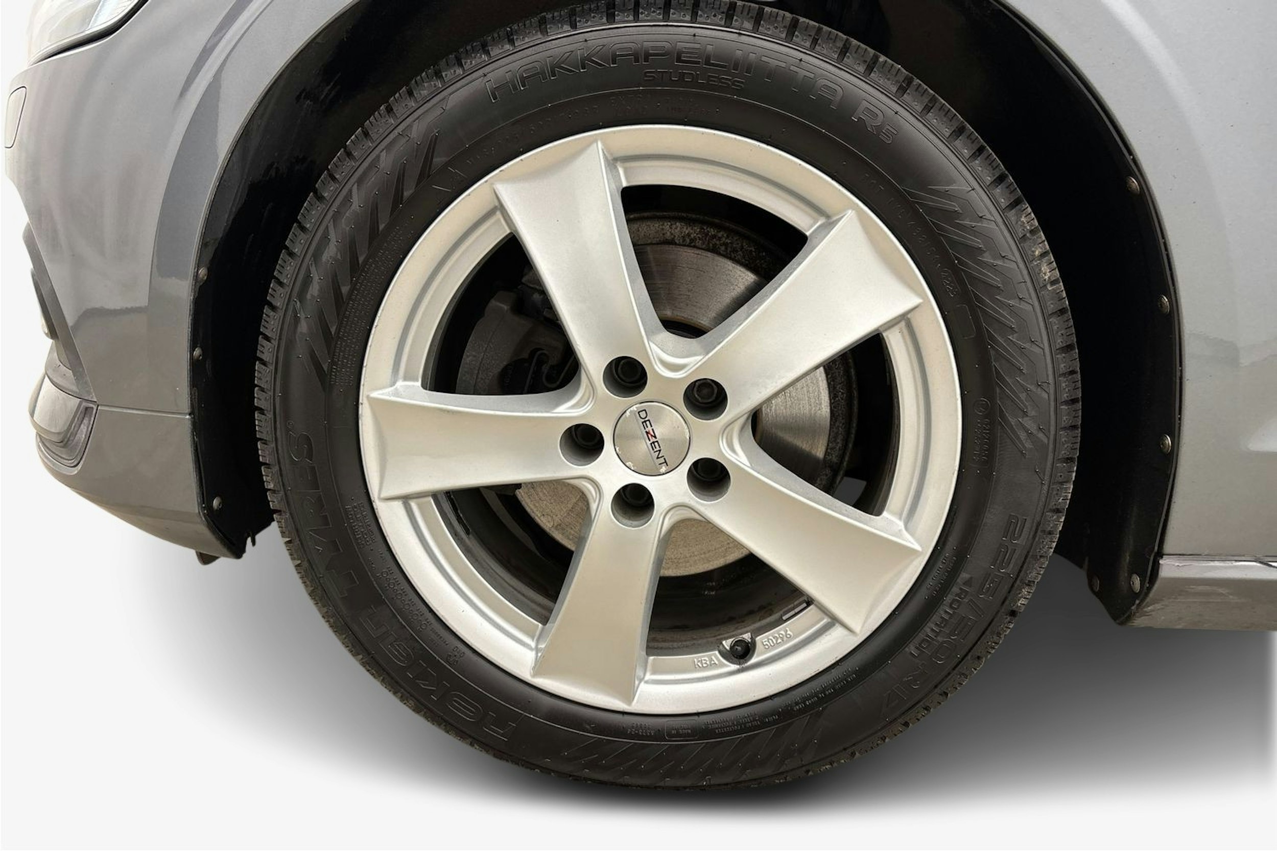 harmaa Volvo V60 2019 kuva 11.