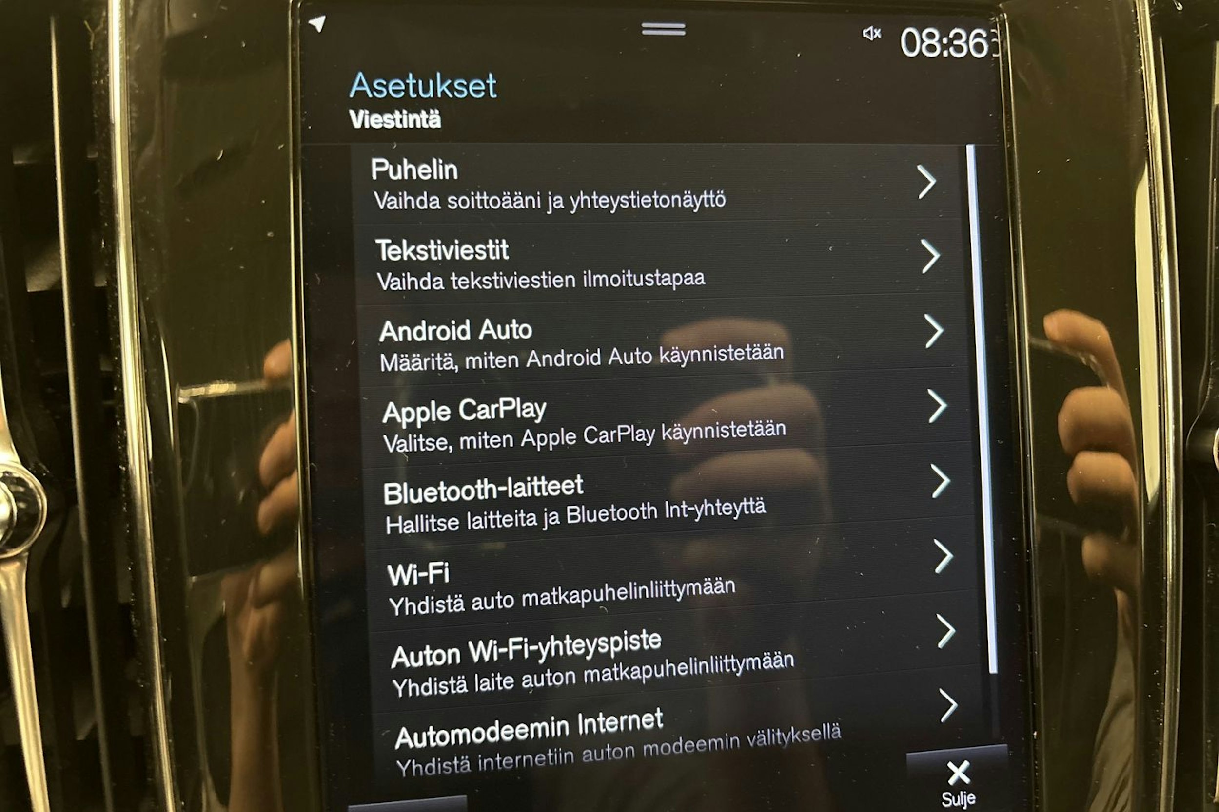 harmaa Volvo V60 2019 kuva 26.