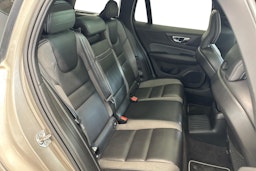 ruskea (beige) Volvo V60 2019 kuva 11.