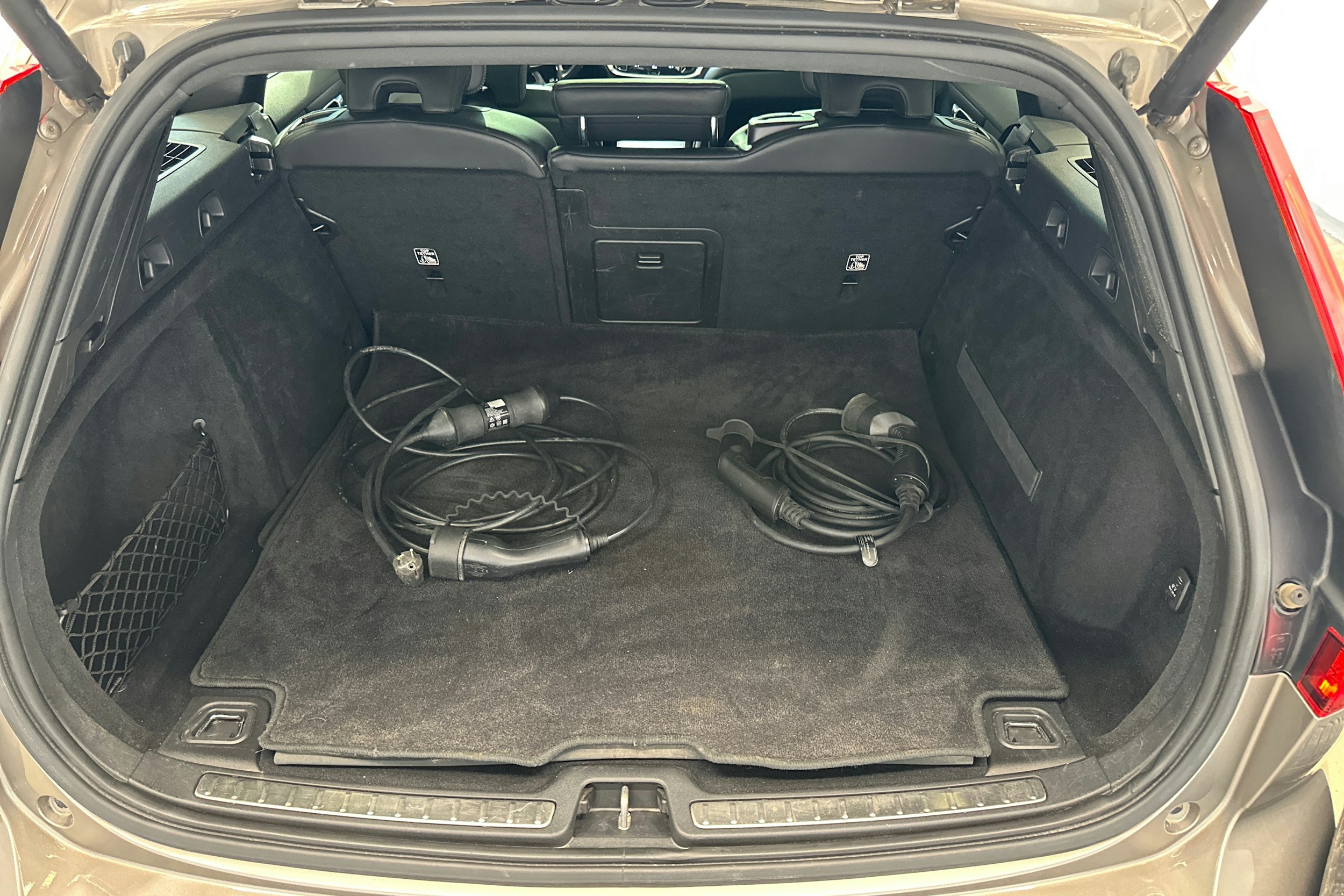 ruskea (beige) Volvo V60 2019 kuva 25.