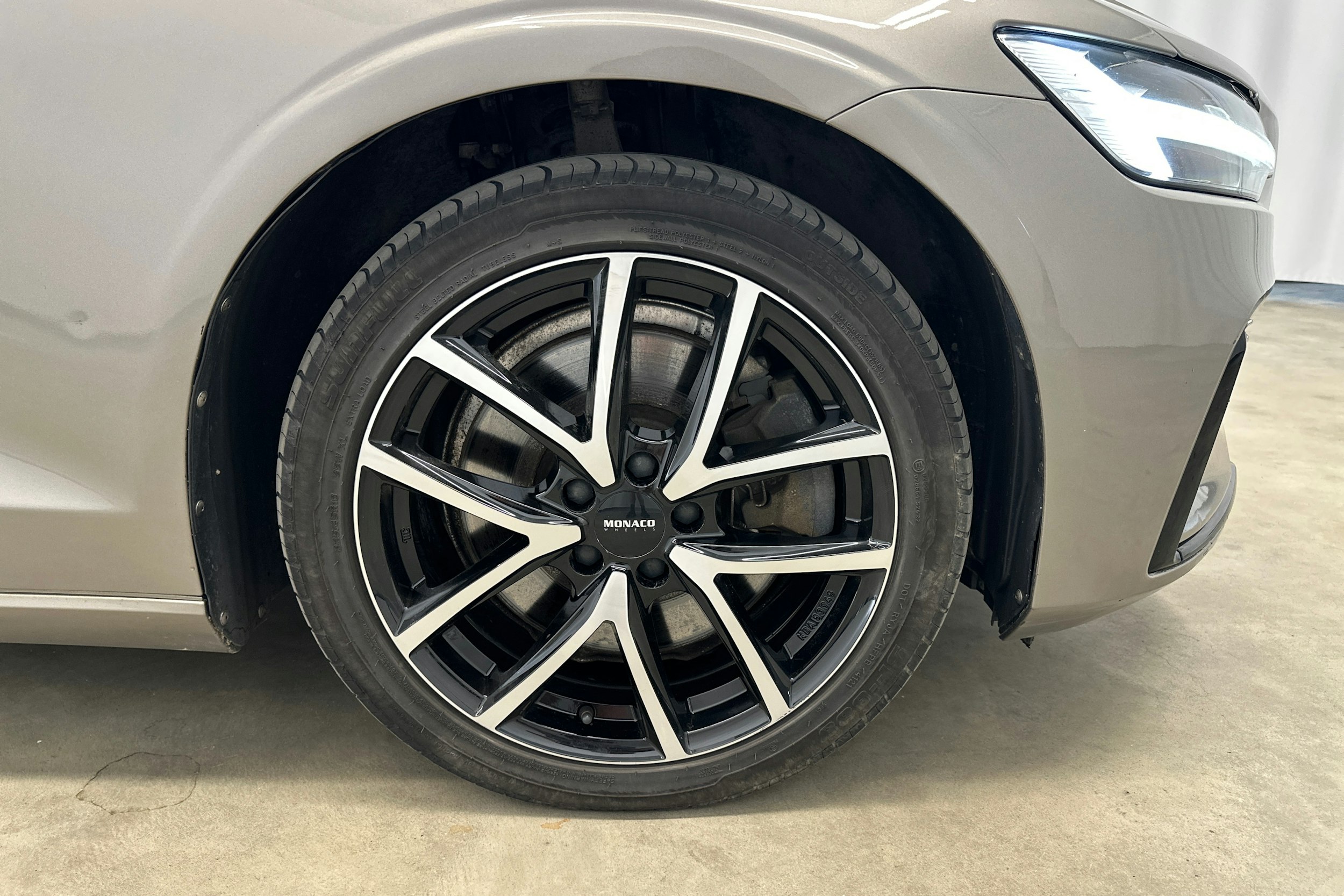 ruskea (beige) Volvo V60 2019 kuva 27.
