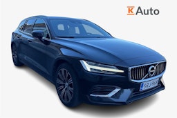 musta Volvo V60 2019 kuva 1.