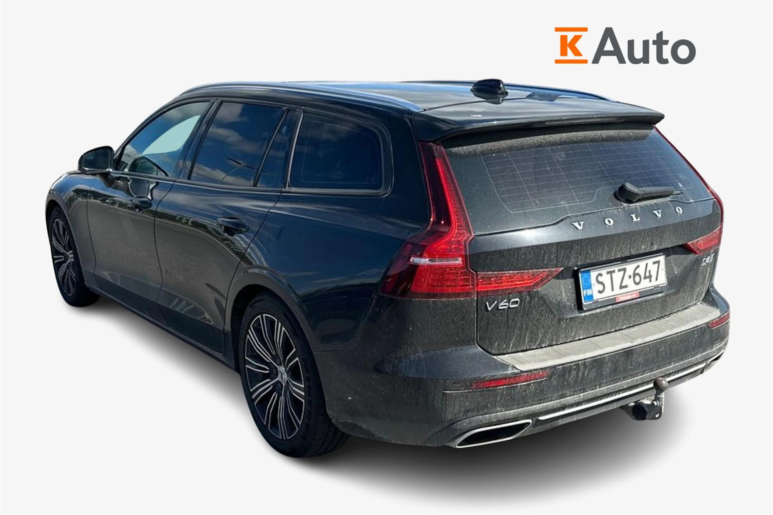 musta Volvo V60 2019 kuva 2.