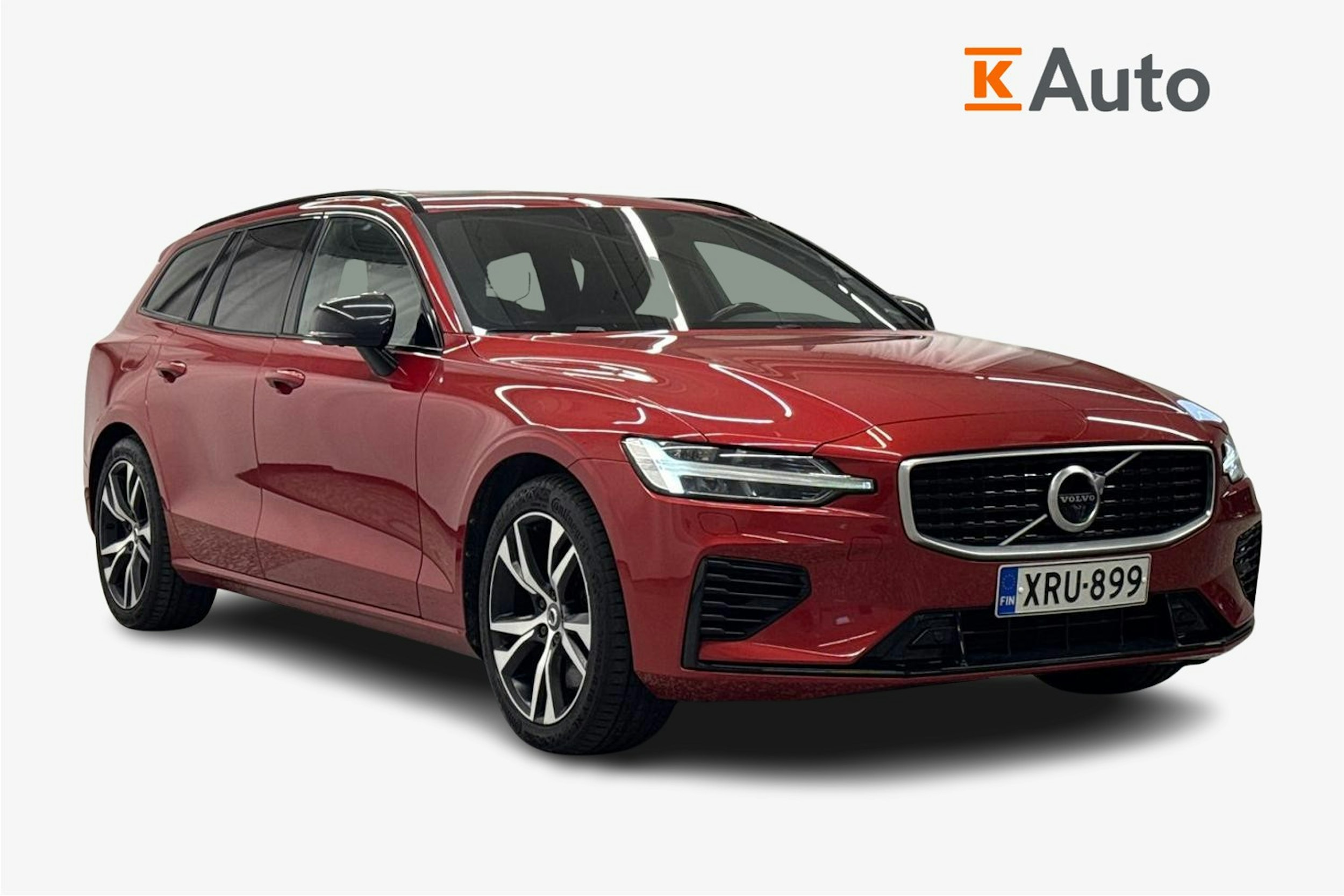 punainen Volvo V60 2019 kuva 1.