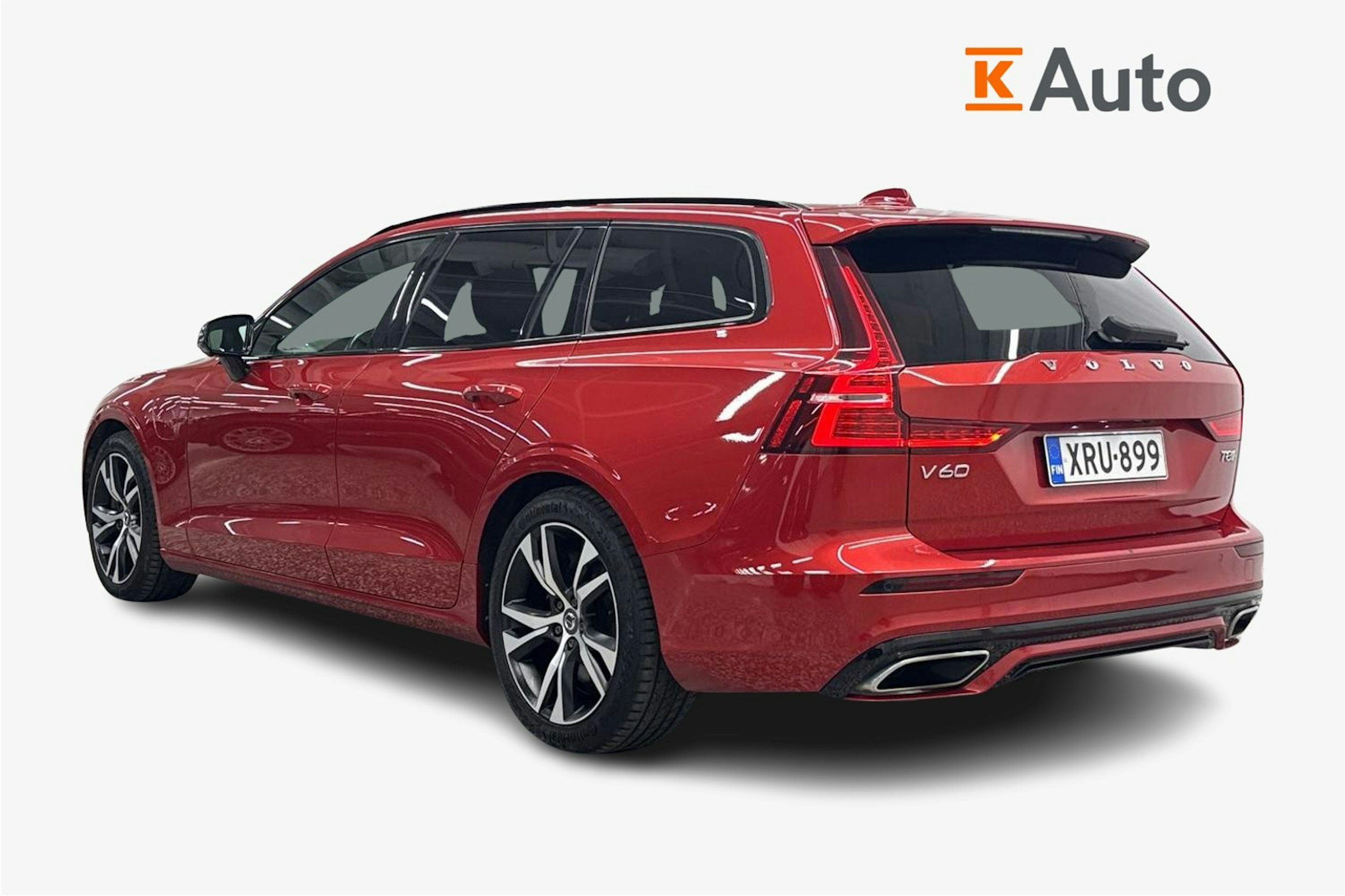 punainen Volvo V60 2019 kuva 2.