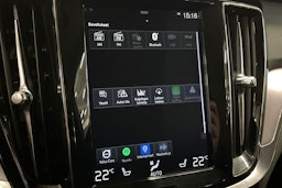 valkoinen Volvo V60 2019 kuva 23.