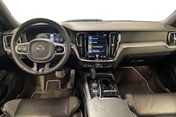 met. sininen Volvo V60 2020 kuva 9.