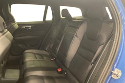 met. sininen Volvo V60 2020 kuva 10.