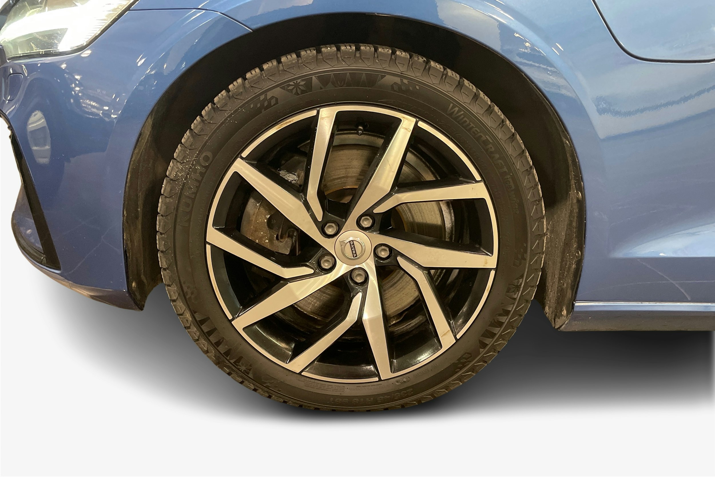 met. sininen Volvo V60 2020 kuva 11.