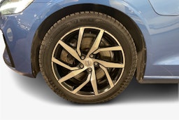 met. sininen Volvo V60 2020 kuva 11.