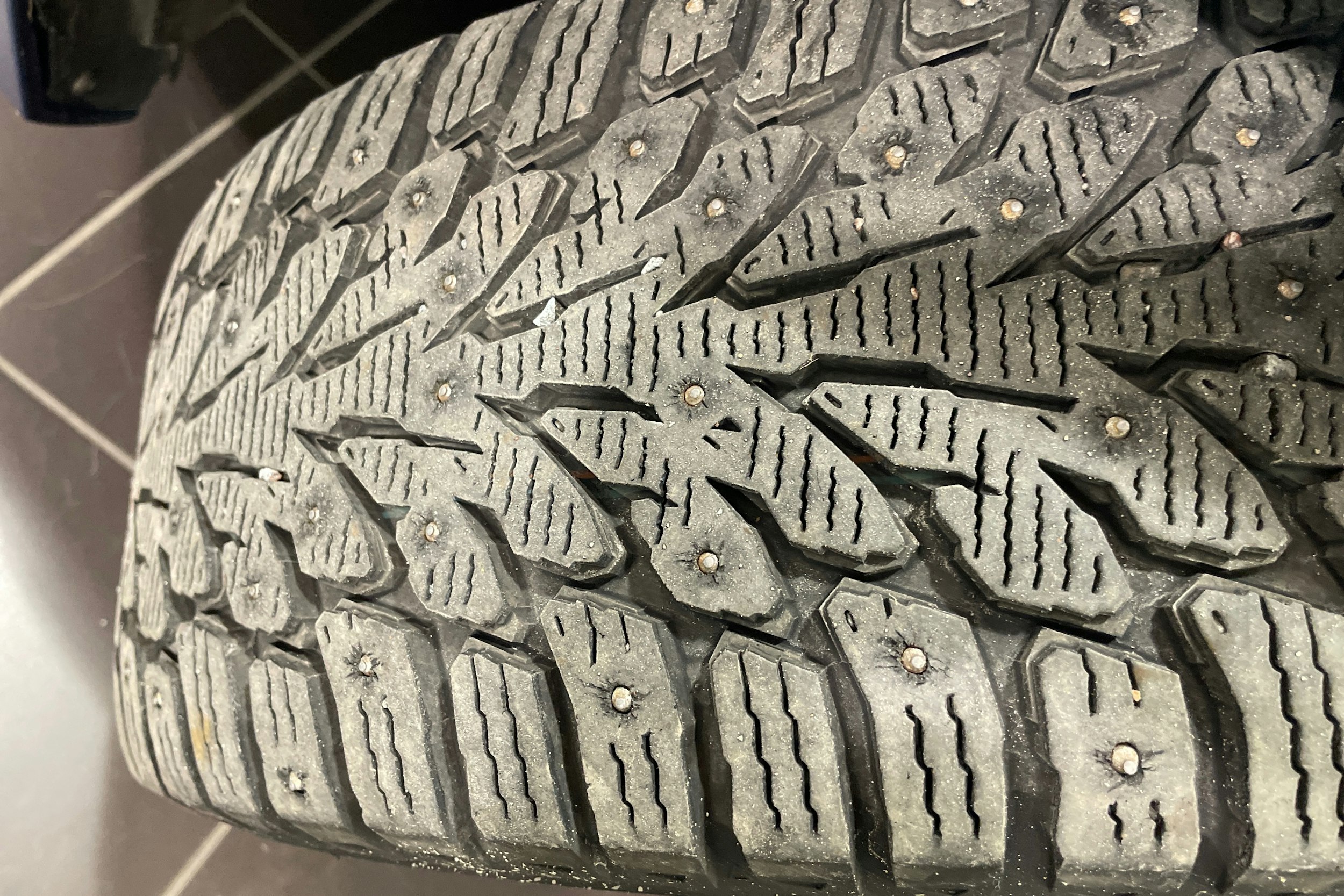 met. sininen Volvo V60 2020 kuva 15.