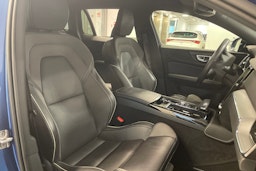 met. sininen Volvo V60 2020 kuva 19.