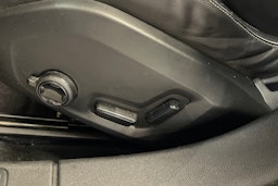 met. sininen Volvo V60 2020 kuva 22.