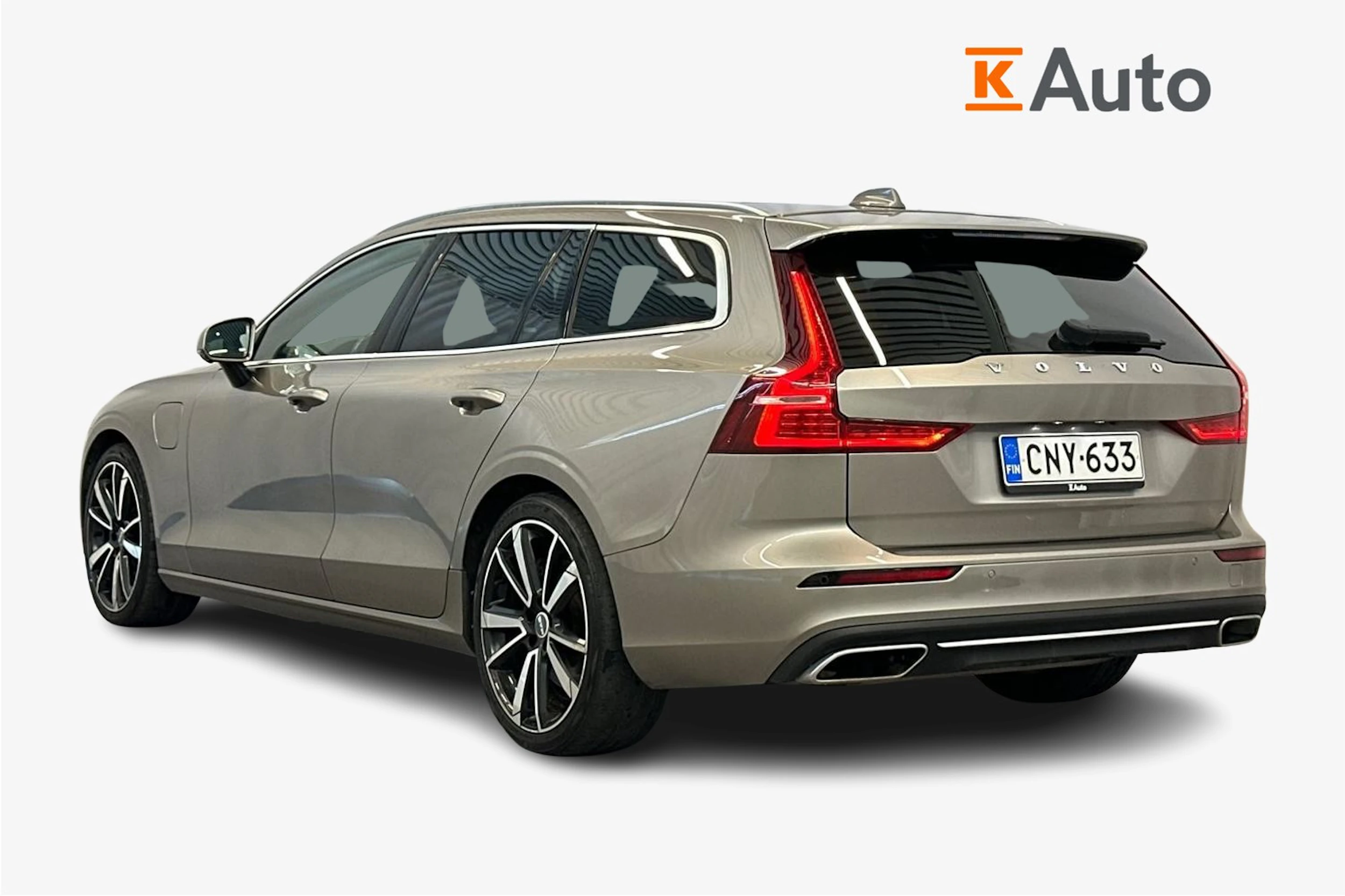harmaa Volvo V60 2020 kuva 2.
