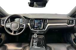 harmaa Volvo V60 2020 kuva 9.