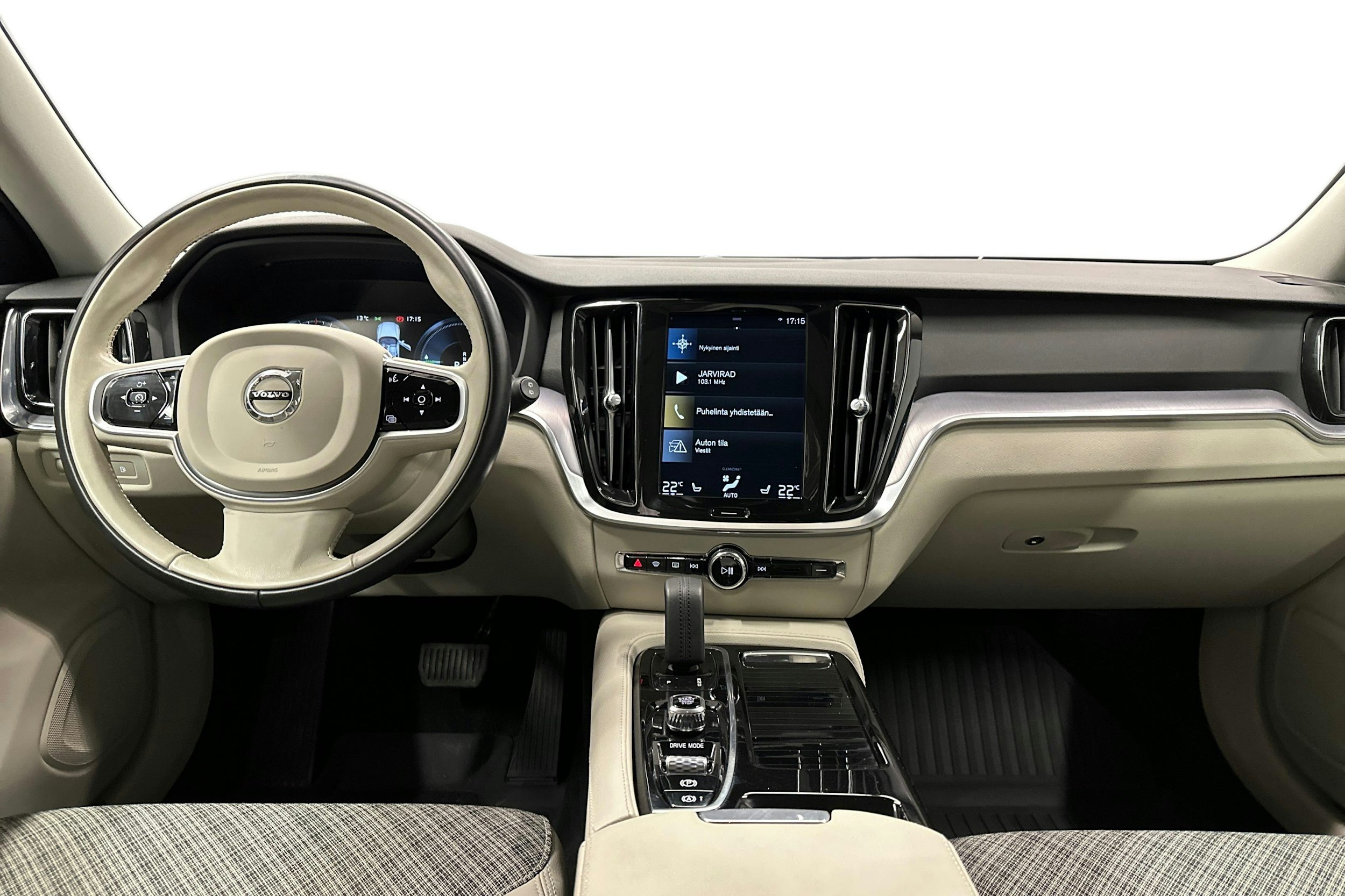 musta Volvo V60 2020 kuva 9.