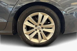 harmaa Volvo V60 2020 kuva 12.