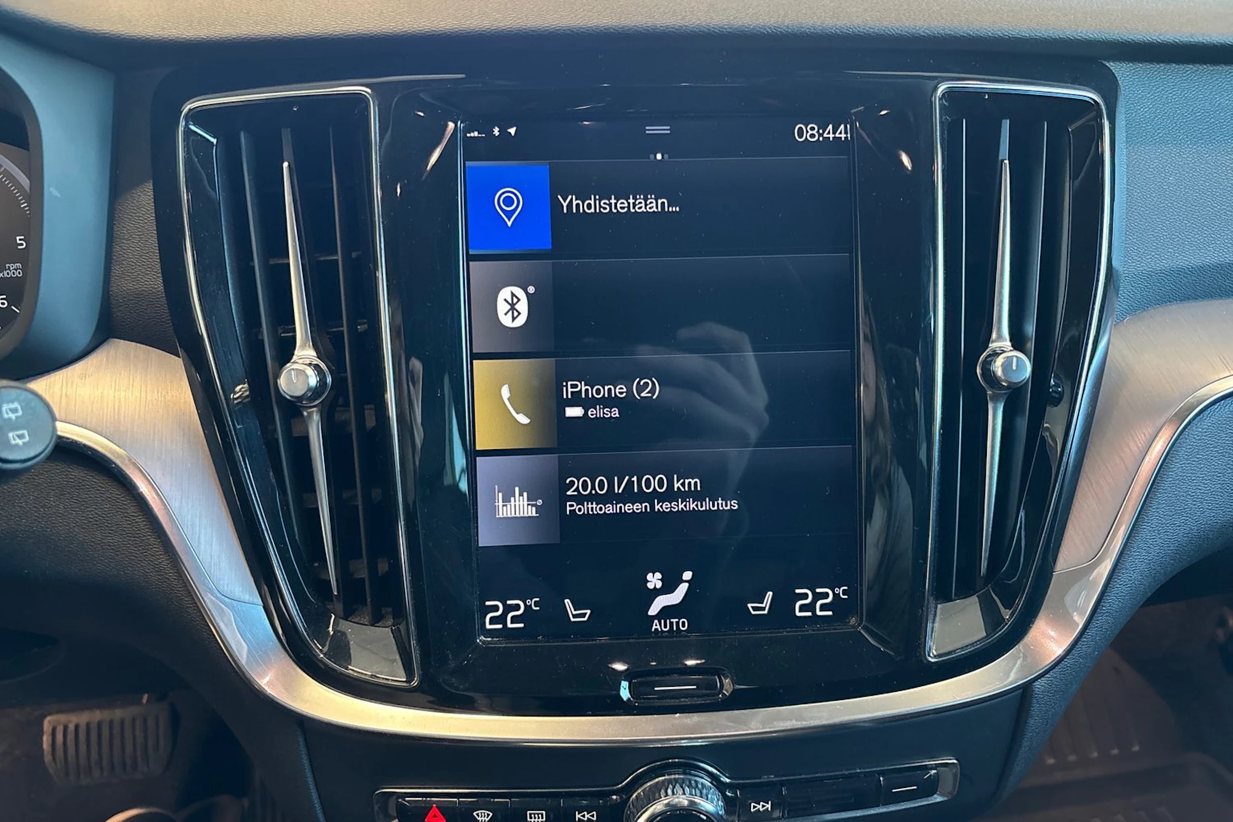 harmaa Volvo V60 2020 kuva 24.