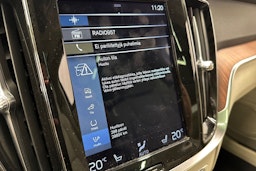 musta Volvo V60 2020 kuva 23.