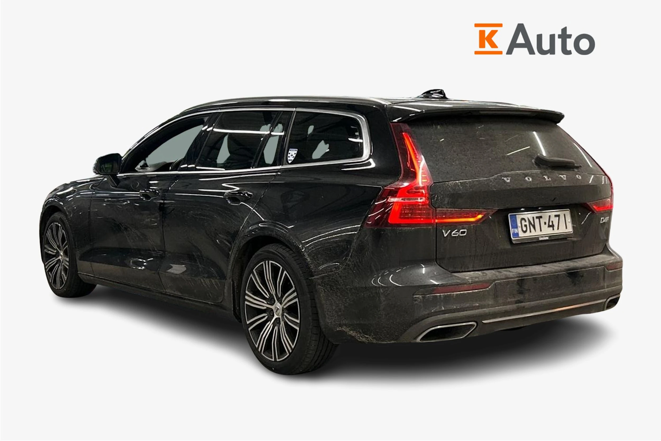 musta Volvo V60 2020 kuva 2.