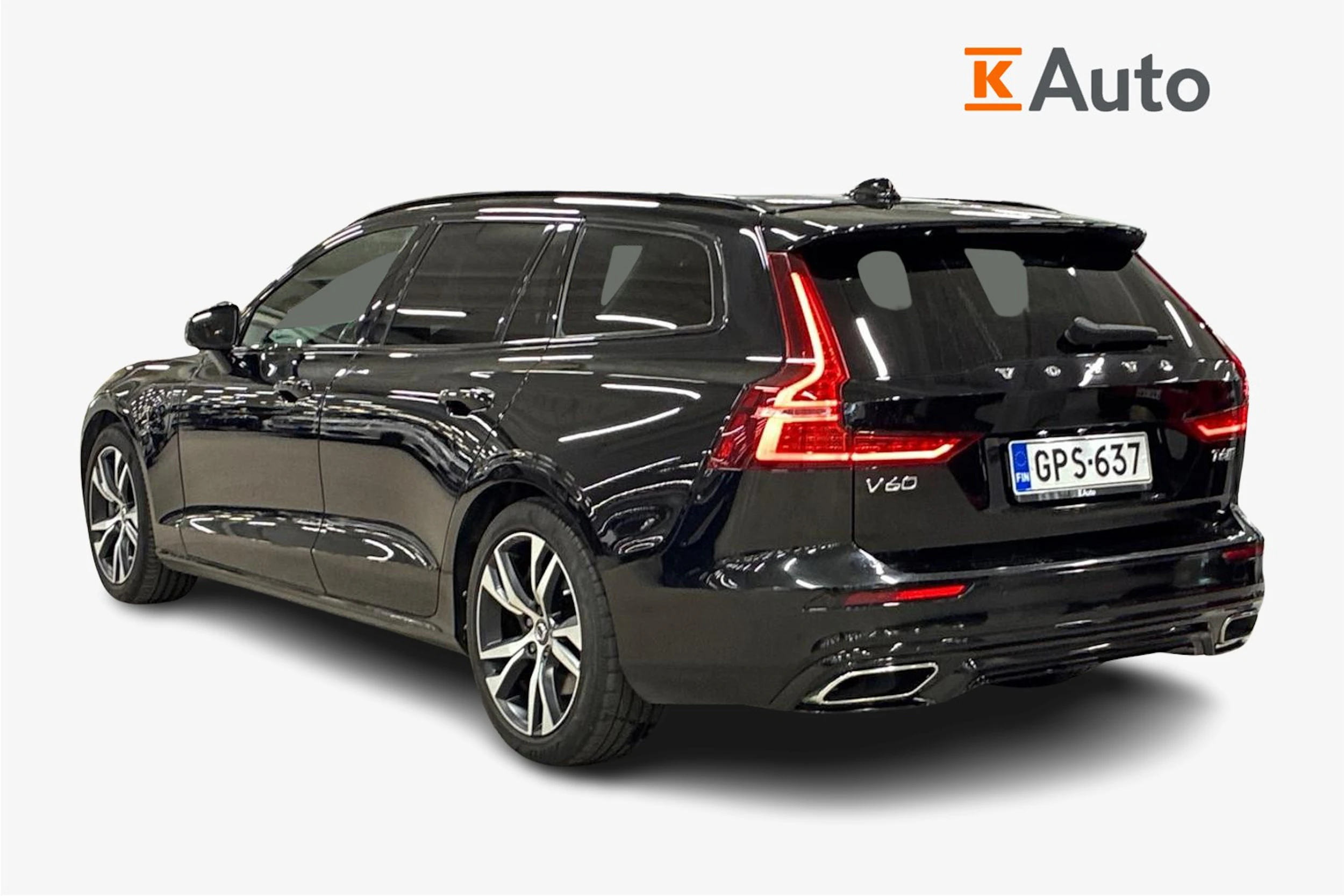 musta Volvo V60 2020 kuva 2.