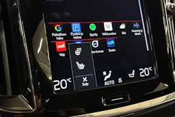 musta Volvo V60 2020 kuva 25.
