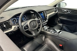 harmaa Volvo V60 2020 kuva 3.