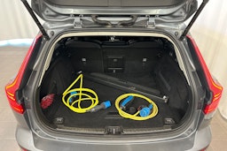 harmaa Volvo V60 2020 kuva 14.