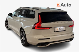 valkoinen Volvo V60 2020 kuva 2.