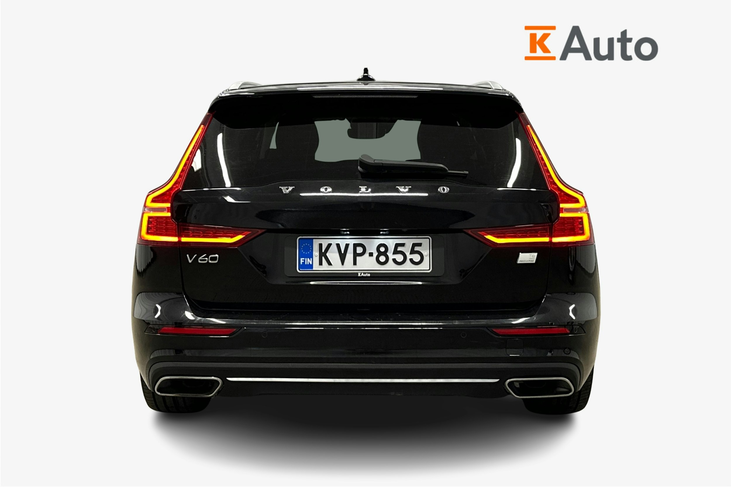musta Volvo V60 2020 kuva 3.