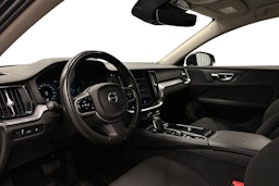 musta Volvo V60 2020 kuva 7.