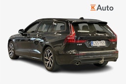 musta Volvo V60 2020 kuva 2.