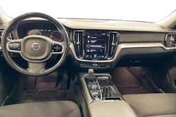 musta Volvo V60 2020 kuva 9.