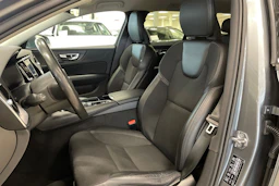 harmaa Volvo V60 2020 kuva 11.