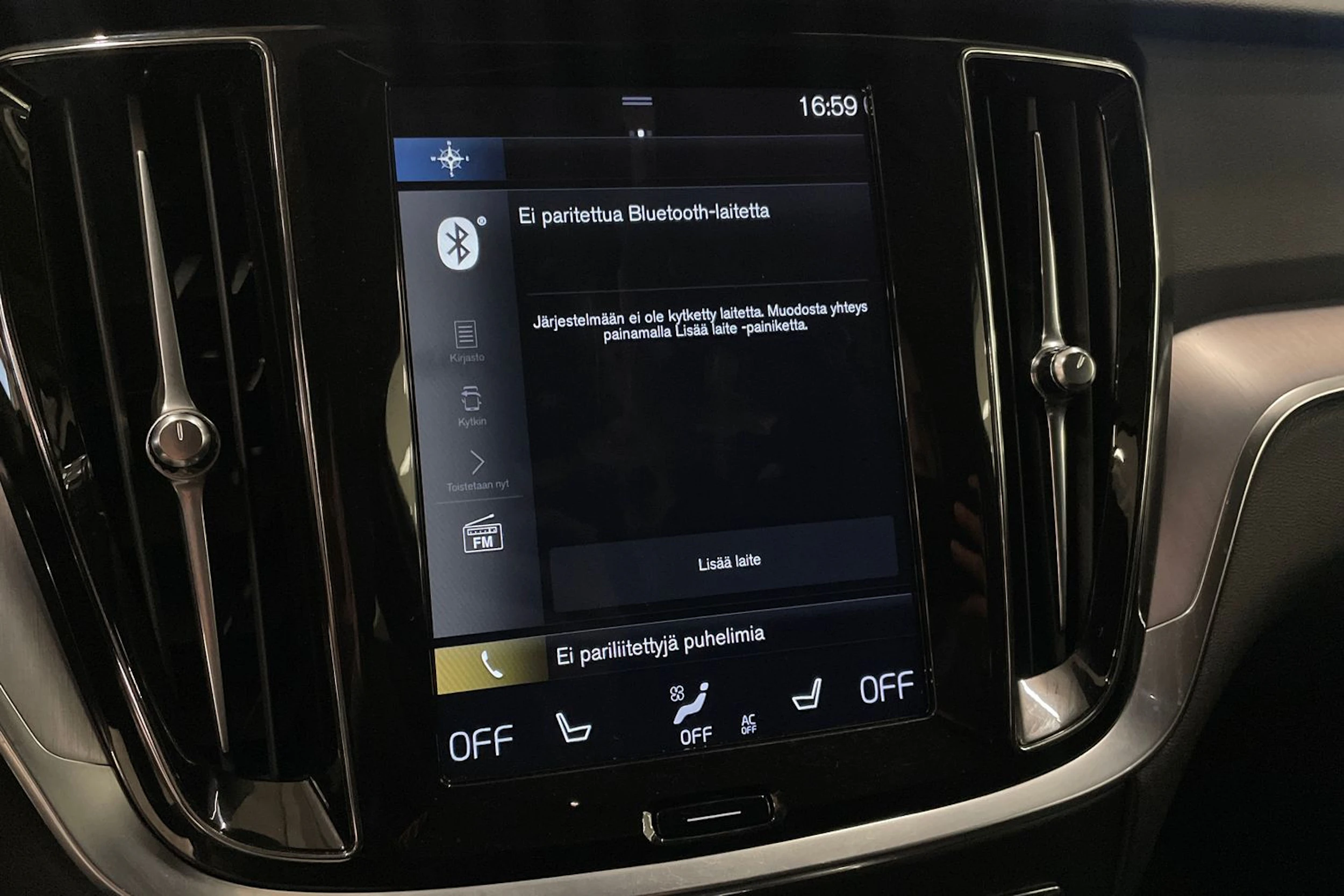 harmaa Volvo V60 2020 kuva 19.